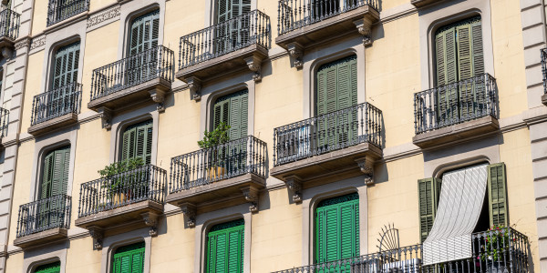 Puertas y Ventanas de Aluminio / PVC a medida Corbera de Llobregat · Aislamientos Acústicos