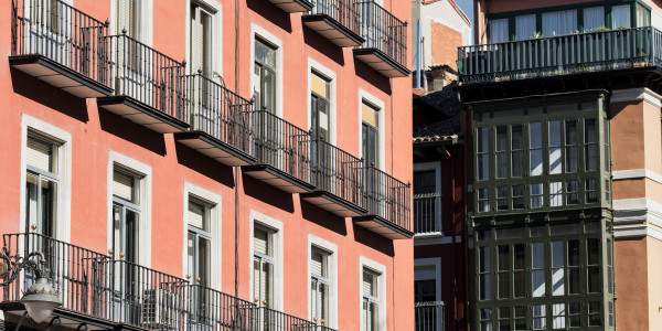 Puertas y Ventanas Insonorizadas de Aluminio / PVC la Garriga · Aislamientos Acústicos