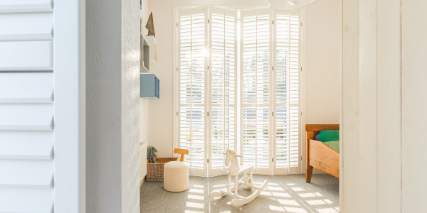 Puertas y Ventanas Insonorizadas de Aluminio / PVC Sant Llorenç Savall · Contraventanas y Persianas a Medida